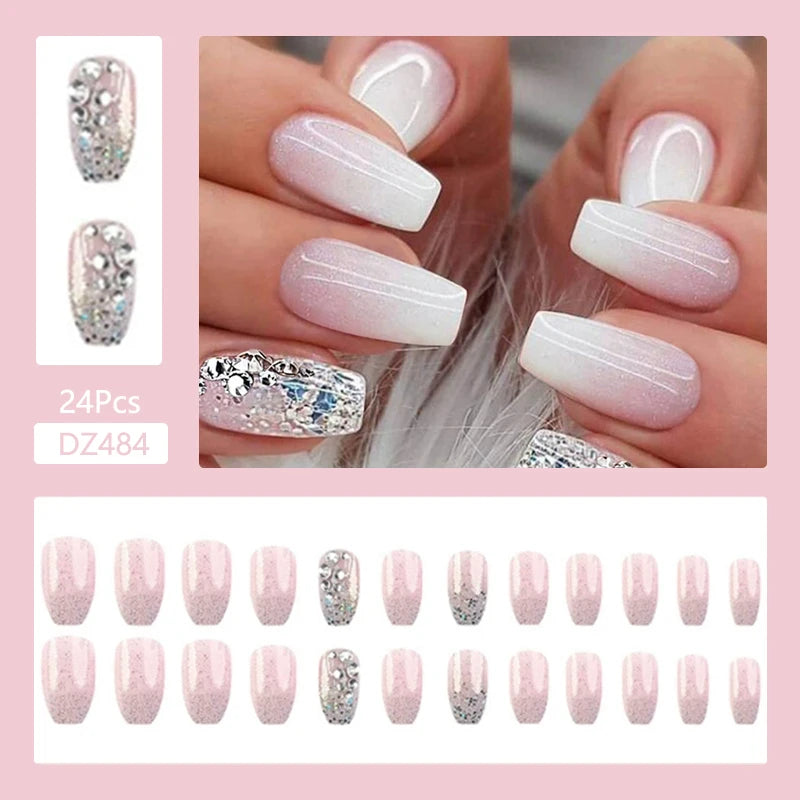24Pcs/Set Cute and Playful Wearing False Nails