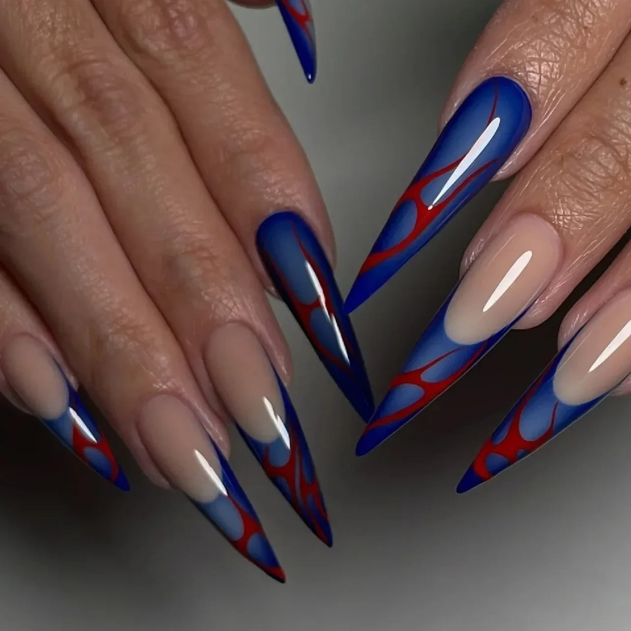 24pcsBlue Line Delineation Gradual  Nail