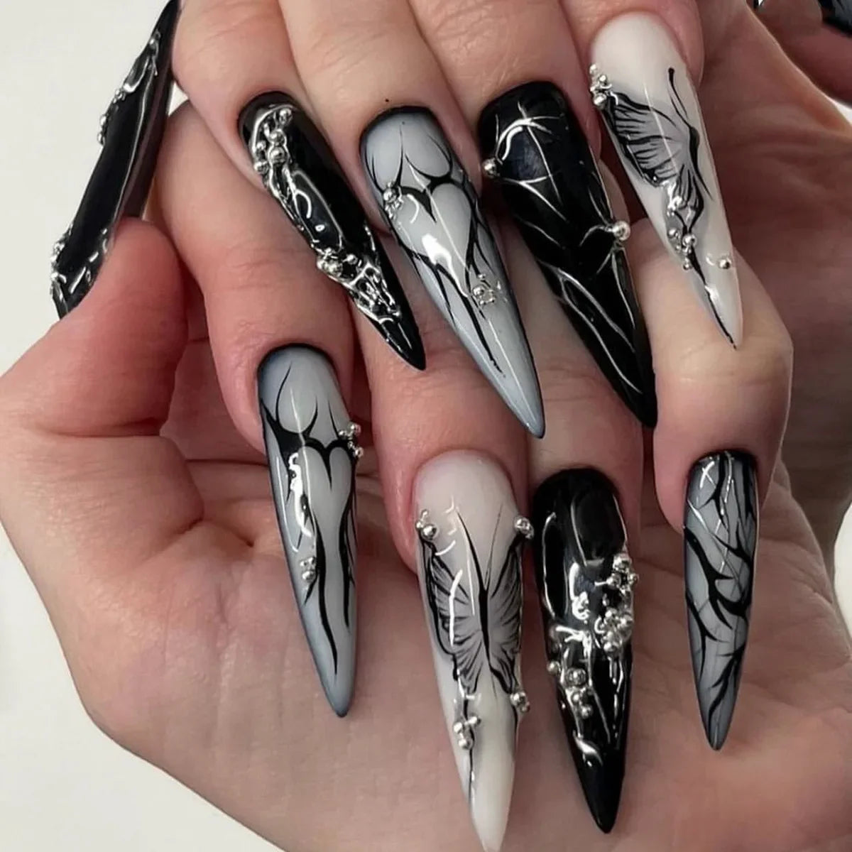 24pcsBlue Line Delineation Gradual  Nail