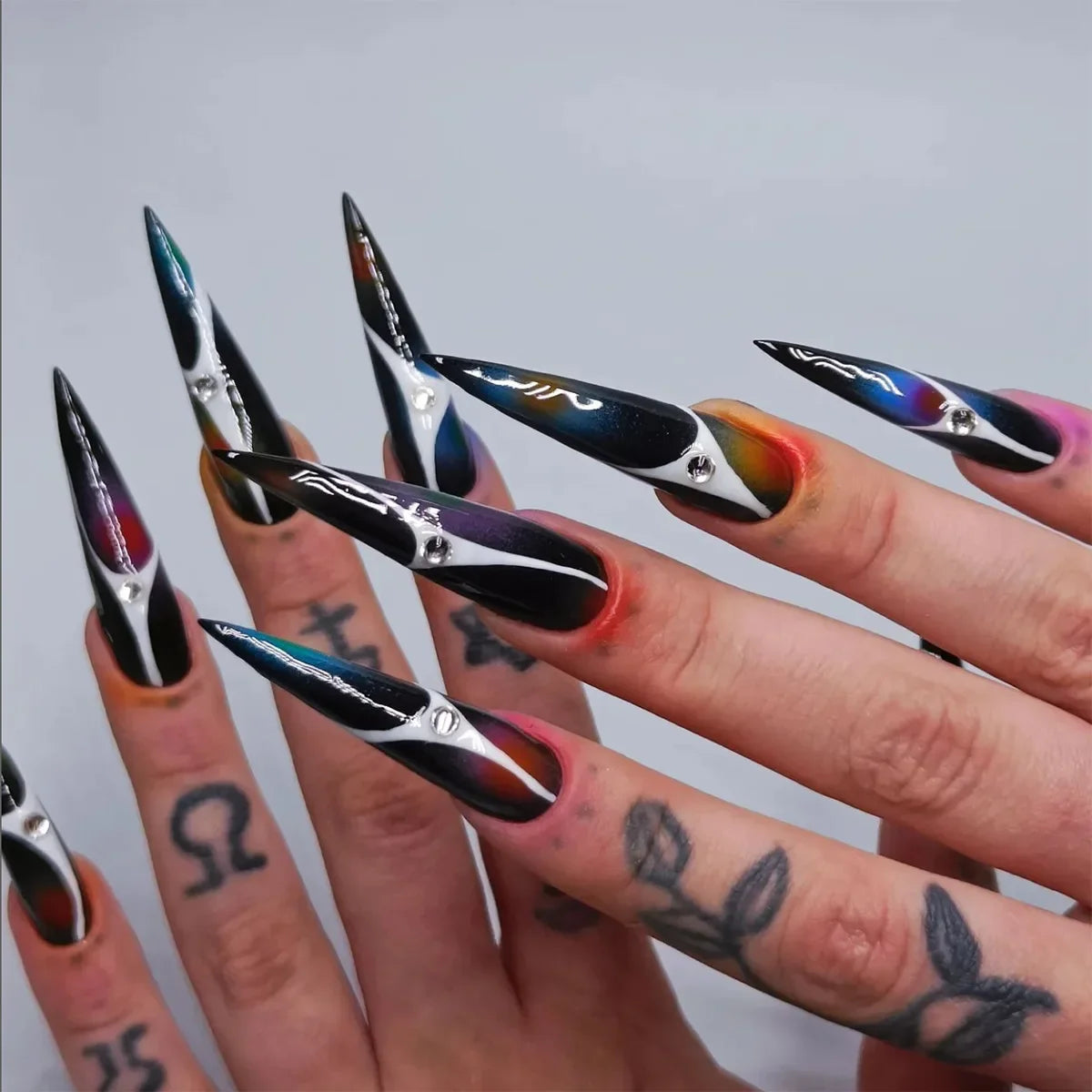 24pcsBlue Line Delineation Gradual  Nail