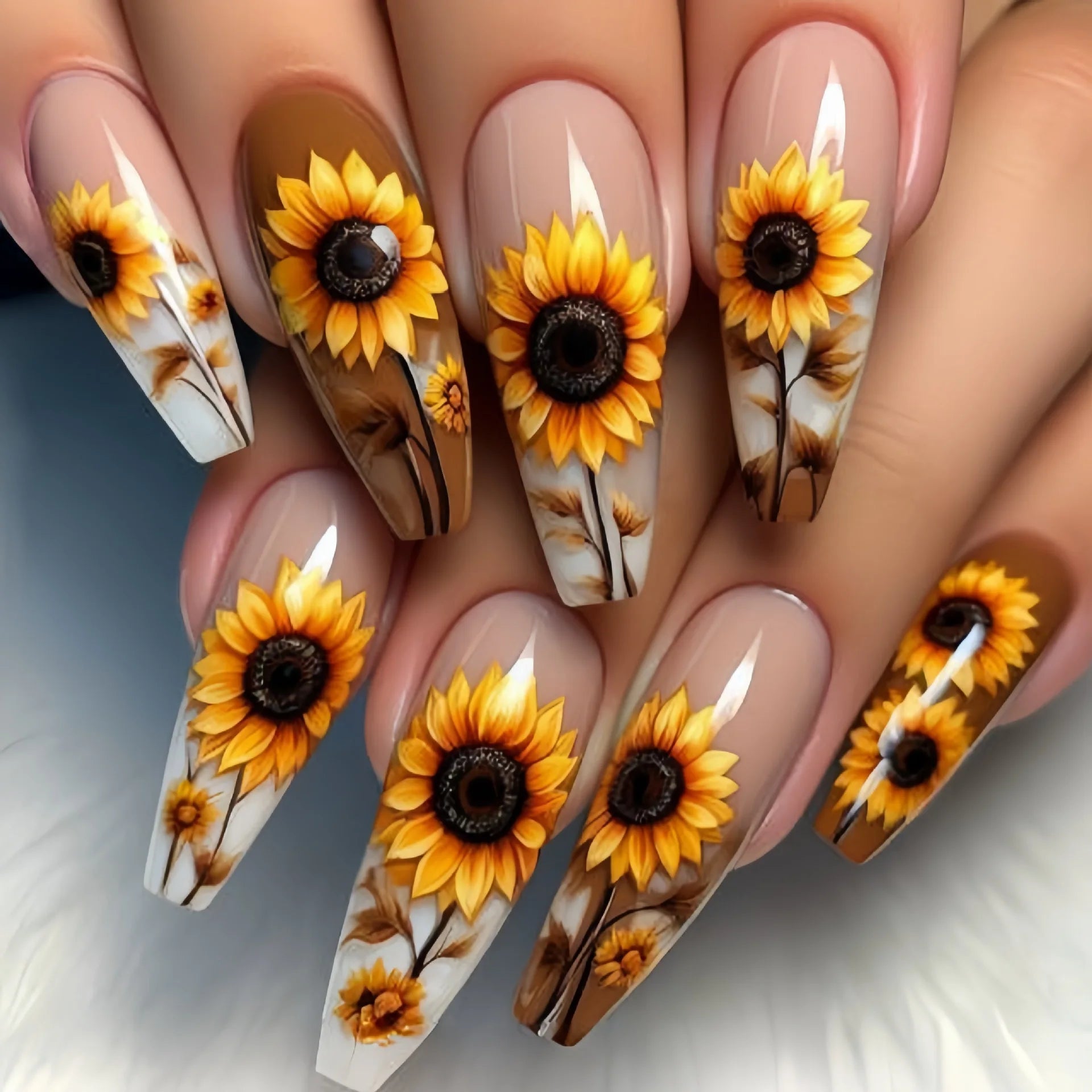 24pcs/set Short Medium fake nails