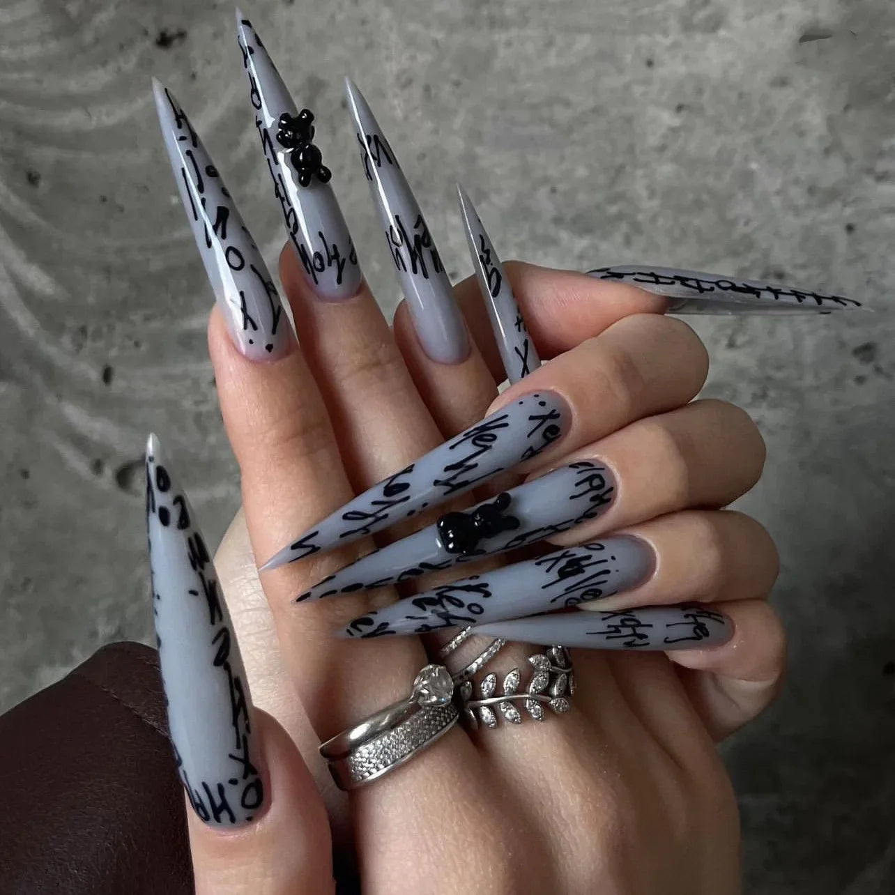 24pcsBlue Line Delineation Gradual  Nail