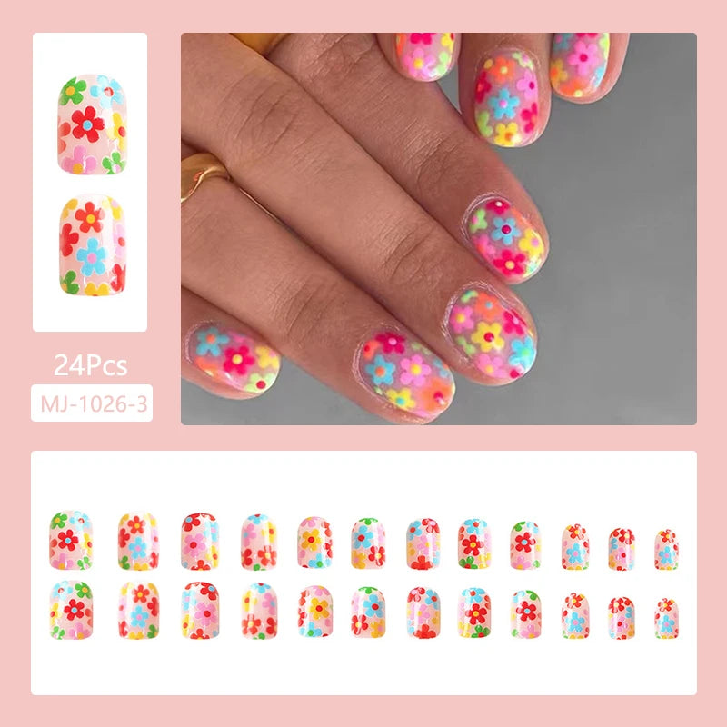 24Pcs/Set Cute and Playful Wearing False Nails