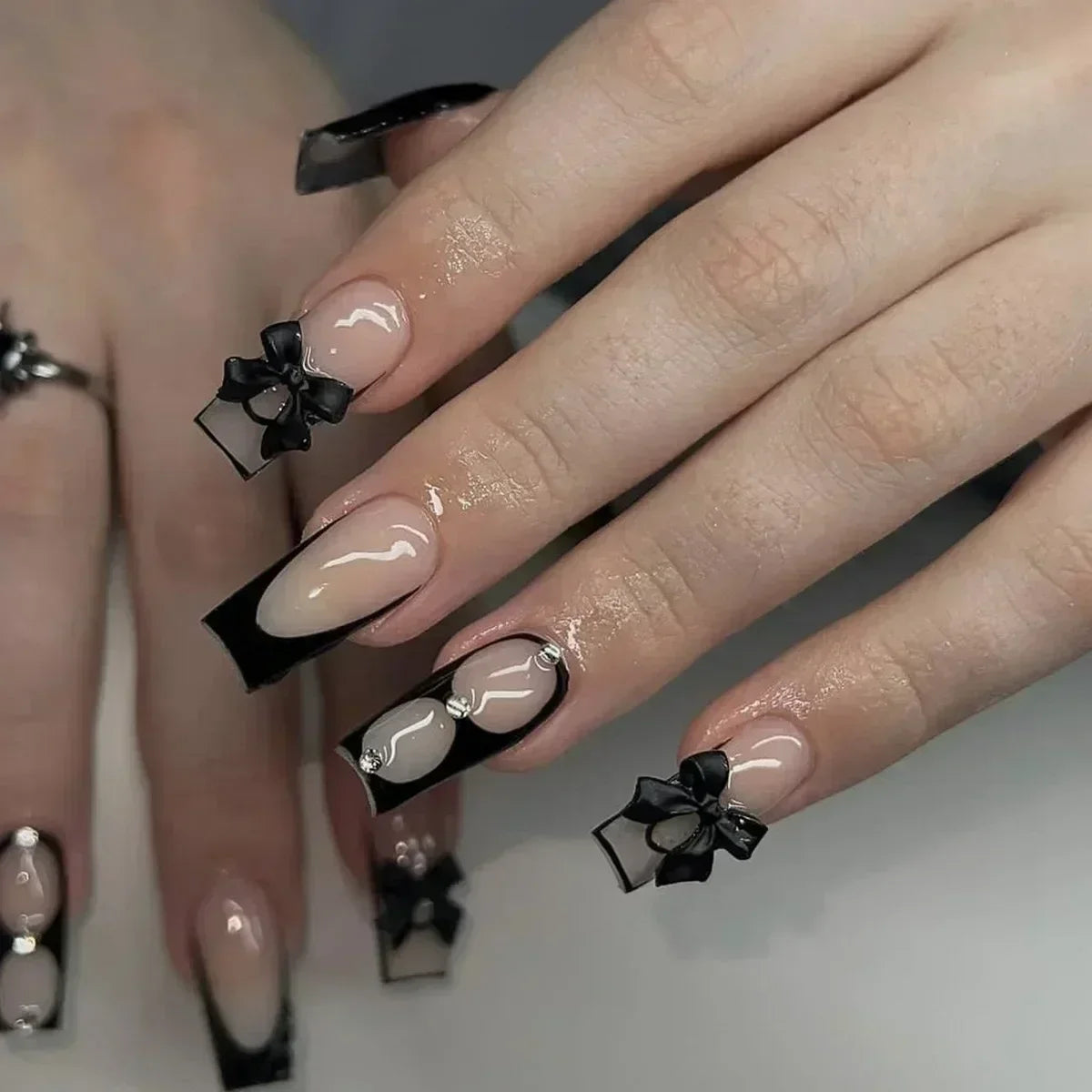 24Pcs French Tip Square Press On Nails